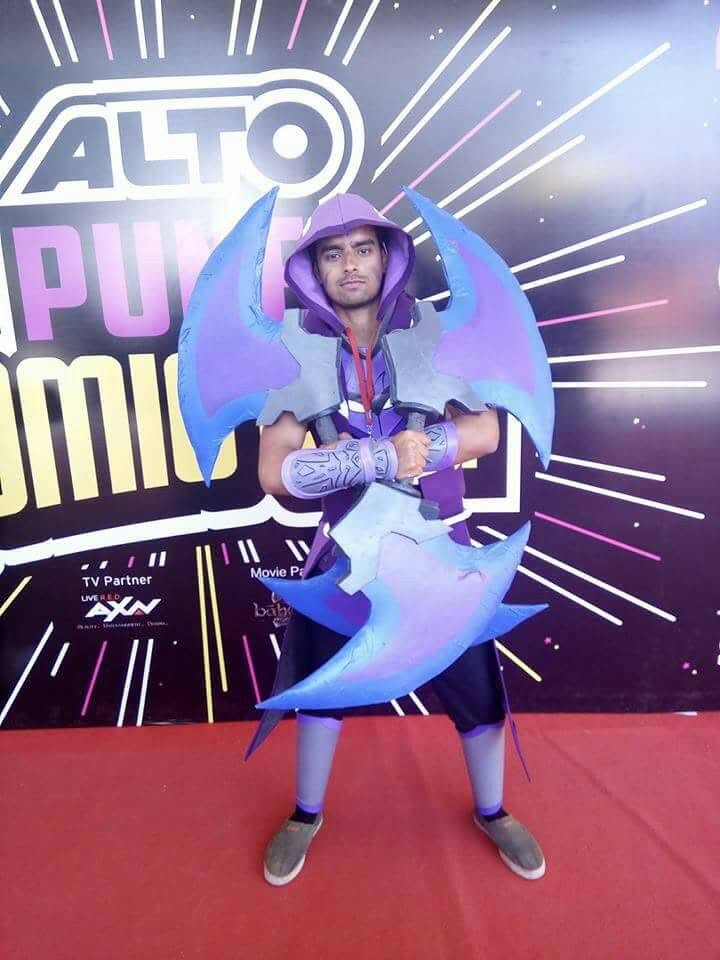 CG Cosplay build 22