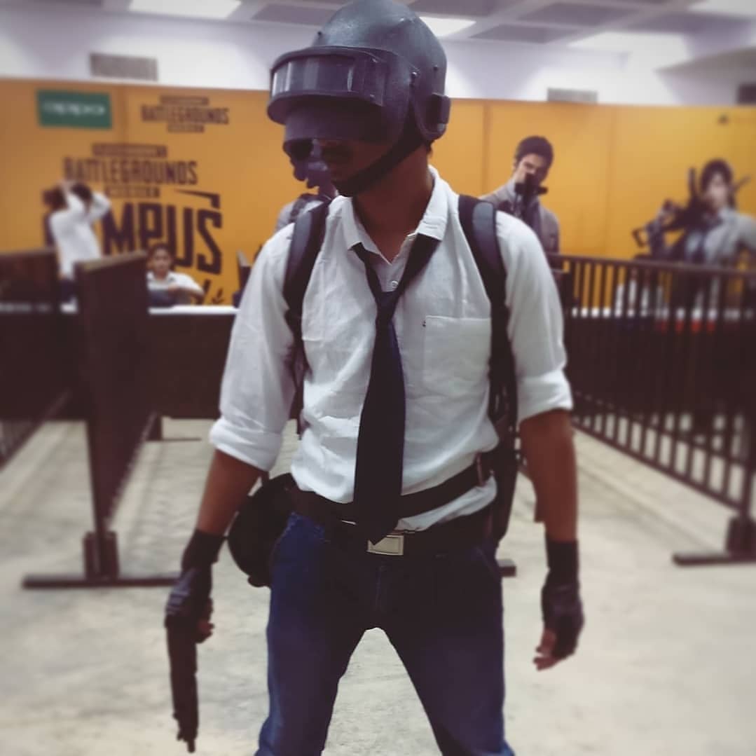 CG Cosplay build 64
